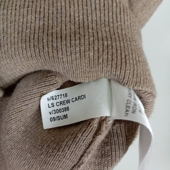 Banana Republic Cardigan Sweater Size M Beige Long-Sleeve Button-Front Womens - Picture 8 of 11